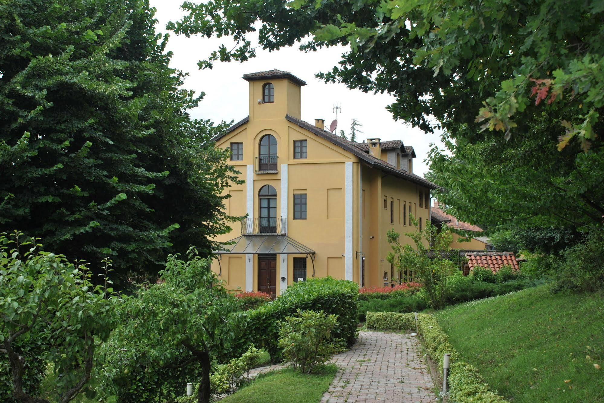 Casa Dei Frati Otel Asti Dış mekan fotoğraf