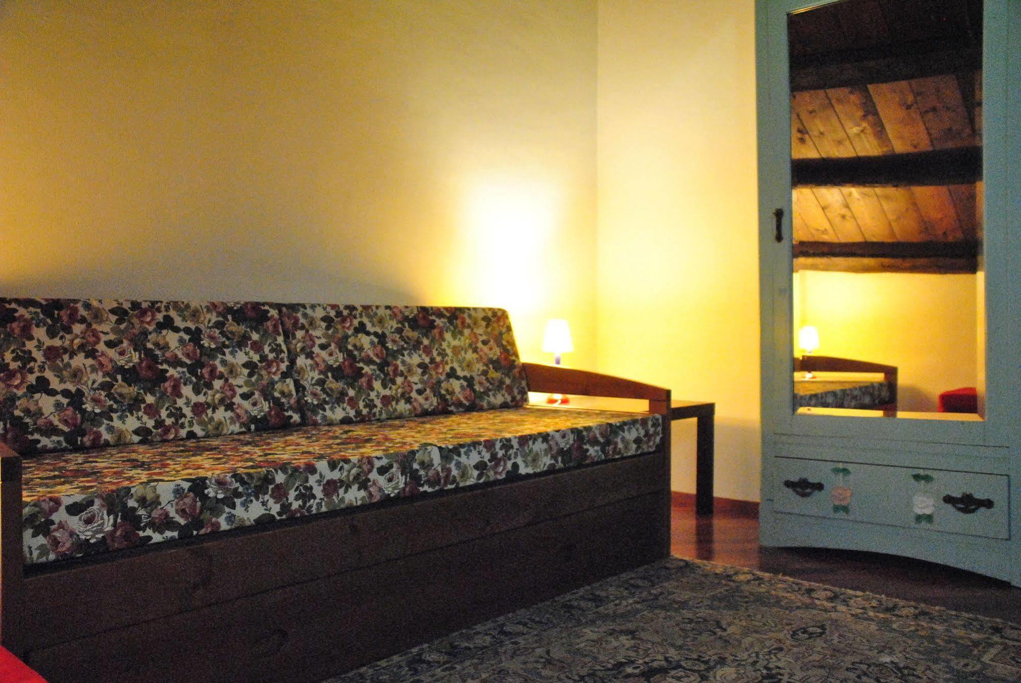 Casa Dei Frati Otel Asti Dış mekan fotoğraf